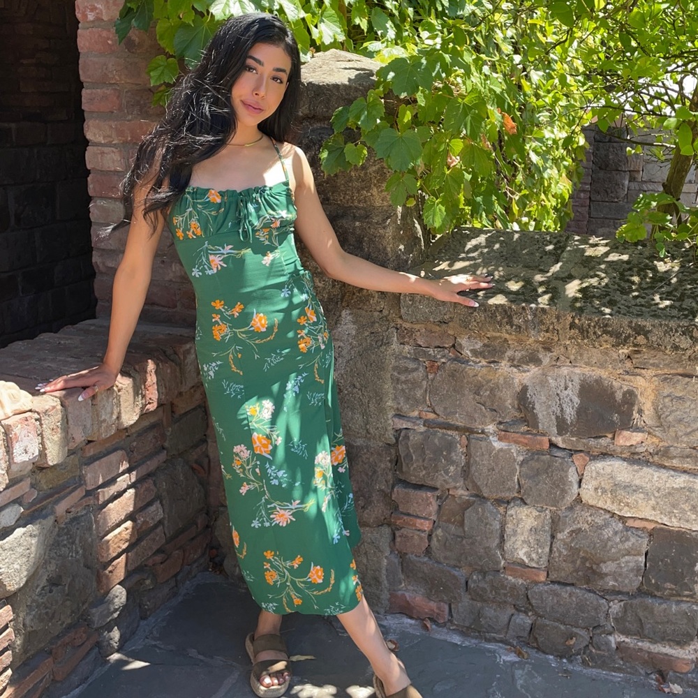 URBAN OUTFITTERS Dress
